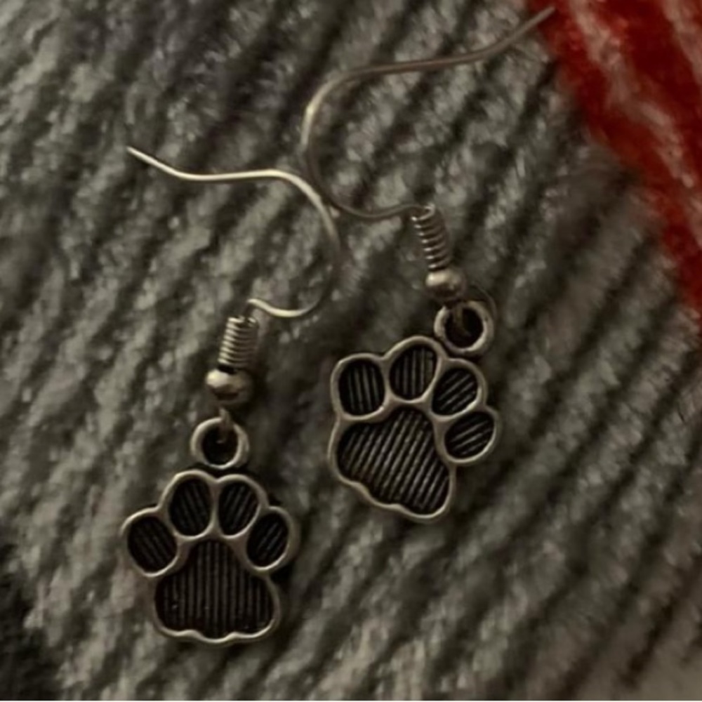 Silver paw print earrings